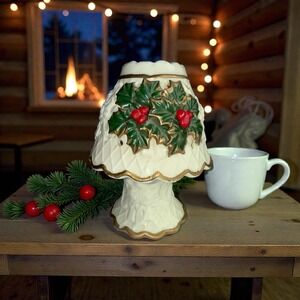 Holly Berry Vintage Ceramic Candle Holder Lamp Votive Christmas Hearts Interlock